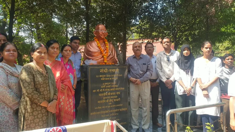 शासकीय महारानी लक्ष्मीबाई स्नातकोत्तर कन्या महाविद्यालय इंदौर में गांधी जयंती के अवसर पर सत्य, अहिंसा और…